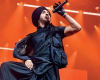 दिलजीत दोसांझला खलिस्तानी समर्थकांकडून धमक्या, लाईव्ह कॉन्सर्टमध्ये “खलिस्तान जिंदाबाद” च्या घोषणा