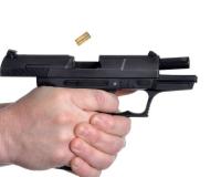 जळगावात गोळीबार; एकाचा मृत्यू, दोन जखमी, लाडू गँगचा हात?