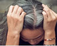 केस कलर करण्यासंबंधित गैरसमज कोणते, जाणून घ्या