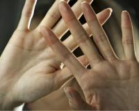 ठाण्यात घरकाम करणाऱ्या महिलांवर नराधमाचा अत्याचार