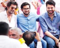 सत्याचा मोर्चात ठाकरे ब्रँडची चर्चा