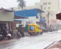 ट्रेंड – ऊन-पाऊस एकाच फ्रेममध्ये