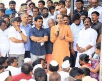 जोपर्यंत कर्जमुक्ती नाही तोपर्यंत सरकारला मत नाही, गावागावात बोर्ड लावा; शेतकऱ्यांना आवाहन करत उद्धव ठाकरे यांनी महायुतीला धरले धारेवर