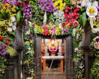 प्रक्षाळपूजेनिमित्त श्री विठ्ठल रुक्मिणी मंदिराला फुलांची आकर्षक सजावट