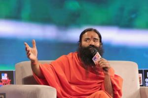 थायरॉईडच्या समस्येत कोणती योगासने फायद्याची ? रामदेव बाबांचा सल्ला काय ?