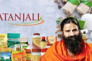 Ramdev Baba: केस गळती थांबवण्यासाठी काय करायचे? रामदेव बाबांनी सांगितला सोपा उपाय