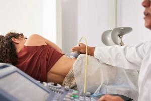 किडनी खराब होण्याचे ते 6 संकेत, ज्याकडे सर्वच करतात दुर्लक्ष